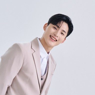 Groom